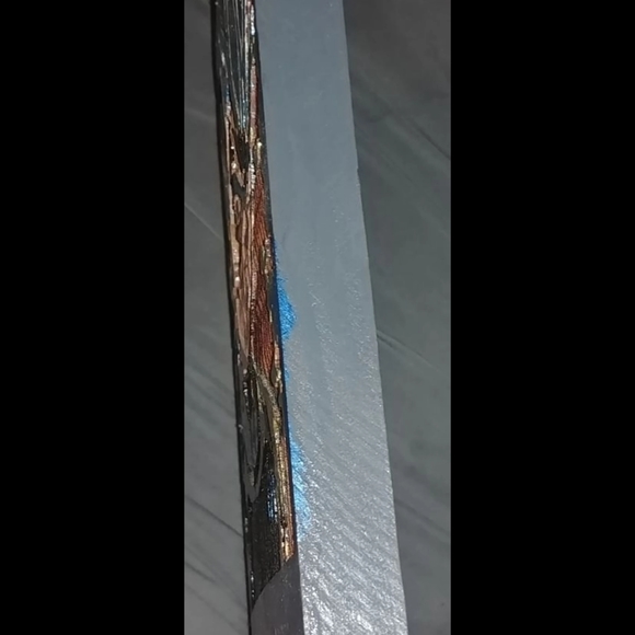 Hand carved and painted wood plaque - Picture 3 of 4